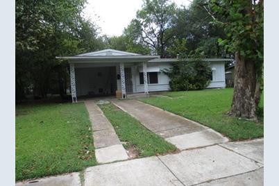 720 Grande Drive - Photo 1
