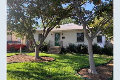5012 Hartford Drive - Photo 1