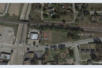 207 E Main Street - Photo 1