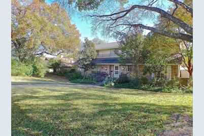 1420 Acapulco Drive - Photo 1