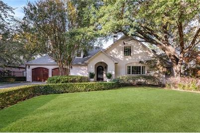 4415 Gloster Road - Photo 1