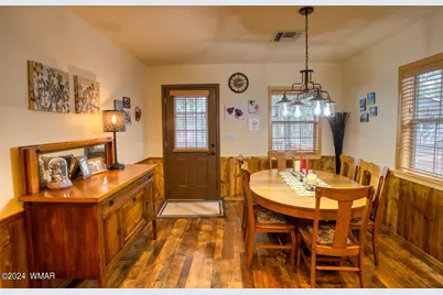 640 S Mountain Pines Avenue, Show Low, AZ 85901 - Photo 13