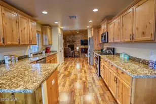 640 S Mountain Pines Ave, Show Low, AZ 85901 - Photo 11