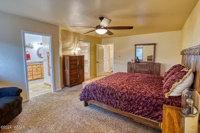 640 S Mountain Pines Avenue, Show Low, AZ 85901 - Photo 15