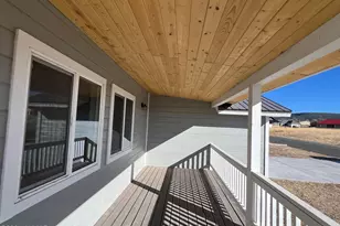 482 W 3rd Ave, Eagar, AZ 85925 - Photo 3