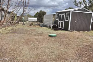 1775 Queen Crk St, Show Low, AZ 85901 - Photo 27
