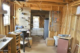 1775 Queen Crk St, Show Low, AZ 85901 - Photo 33