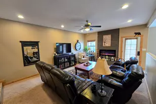 2218 Sitgreaves Dr, Overgaard, AZ 85933 - Photo 5