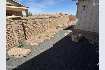 1030 N Crown Circle, Taylor, AZ 85939 - Photo 9