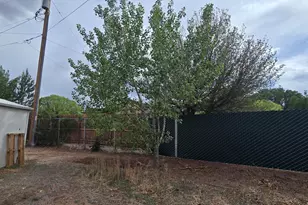 305 W Vista Dr, Taylor, AZ 85939 - Photo 5