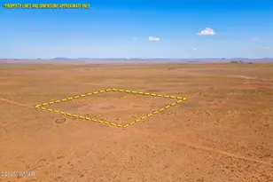 Tbd Ariz Rancho 105-53-421, Holbrook, AZ 86025 - Photo 1