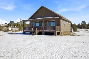 2763 Sunflower Dr, Overgaard, AZ 85933 - Photo 3