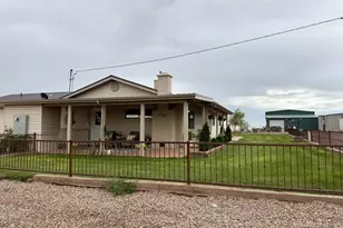 929 E Willow Ln, Taylor, AZ 85939 - Photo 3