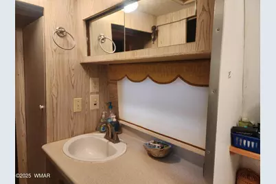 2052 Grey Squirrel Trail, Overgaard, AZ 85933 - Photo 11