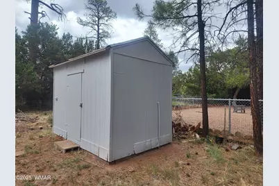 2052 Grey Squirrel Trail, Overgaard, AZ 85933 - Photo 19