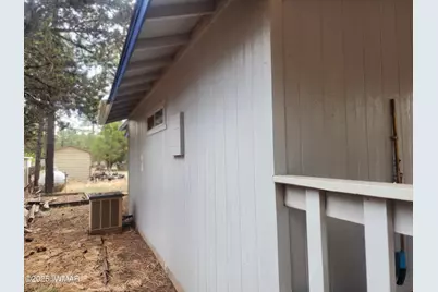 2052 Grey Squirrel Trail, Overgaard, AZ 85933 - Photo 15