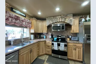 183 N Becker Lake Road, Springerville, AZ 85938 - Photo 13