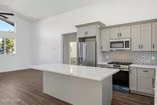 180 W Pine Haven Cir, Show Low, AZ 85901 - Photo 9