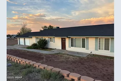 695 W 13th, Saint Johns, AZ 85936 - Photo 1