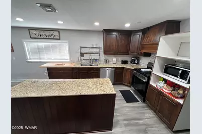 201 S 6th Place, Show Low, AZ 85901 - Photo 17