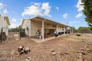 9 Acr 3307, Vernon, AZ 85940 - Photo 11