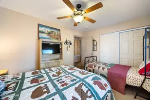 2086 Pinewood Dr, Overgaard, AZ 85933 - Photo 19