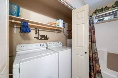 2086 Pinewood Drive, Overgaard, AZ 85933 - Photo 17