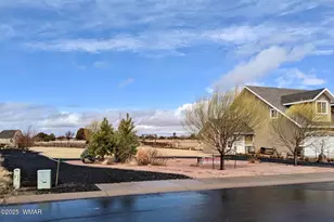 212 S Country Clb Dr, Snowflake, AZ 85937 - Photo 3