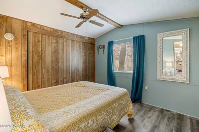 3504 Rae Circle, Overgaard, AZ 85933 - Photo 15