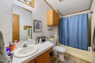 945 S 8th Dr, Show Low, AZ 85901 - Photo 17