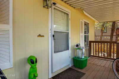 945 S 8th Drive, Show Low, AZ 85901 - Photo 5