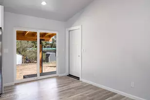 1982 Christmas Pine, Overgaard, AZ 85933 - Photo 13