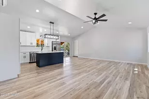 1982 Christmas Pine, Overgaard, AZ 85933 - Photo 3