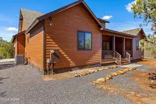 2268 Roundabout Cir, Overgaard, AZ 85933 - Photo 3