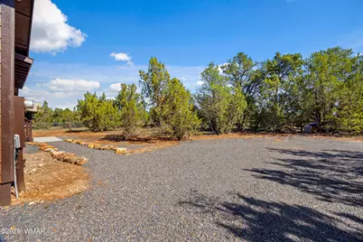 2268 Roundabout Circle, Overgaard, AZ 85933 - Photo 5