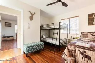 2231 Meadow Ln, Overgaard, AZ 85933 - Photo 9