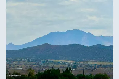 870 W Iris Road, Paulden, AZ 86334 - Photo 3