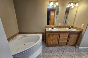 475 S Cordillia St, Springerville, AZ 85938 - Photo 17