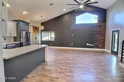 221 N Canyon Loop, Show Low, AZ 85901 - Photo 3