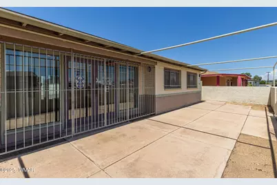 8545 N Black Cyn Highway Highway, Phoenix, AZ 85021 - Photo 33