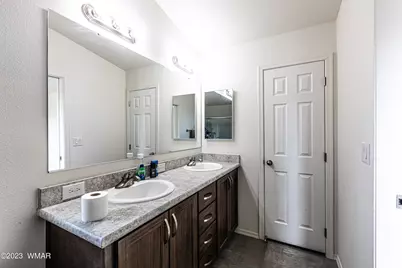 2308 Sitgreaves Street, Show Low, AZ 85901 - Photo 13