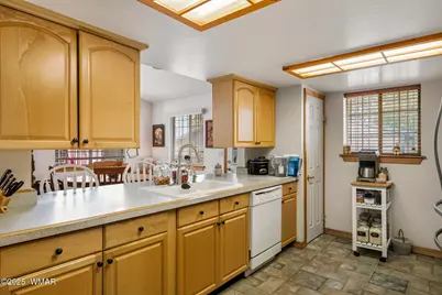 1955 Twin Pines Trail, Overgaard, AZ 85933 - Photo 13