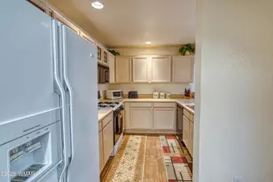 2745 Juniper Cir, Pinetop, AZ 85935 - Photo 9