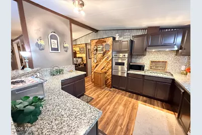 360 S White Mountain Drive, Saint Johns, AZ 85936 - Photo 1