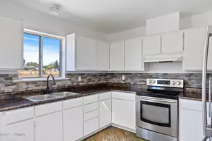 428 S El Cajon Cir, Springerville, AZ 85938 - Photo 11
