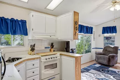 2169 Tenderfoot Trail, Overgaard, AZ 85933 - Photo 11