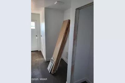 407 N Cottonwood Avenue, Winslow, AZ 86047 - Photo 5