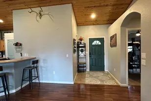 53 S Burk St, Eagar, AZ 85925 - Photo 5