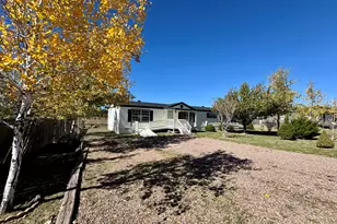 2098 Emaline Ct, Lakeside, AZ 85929 - Photo 1