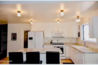 685 Kuhn Road, Pinedale, AZ 85934 - Photo 7